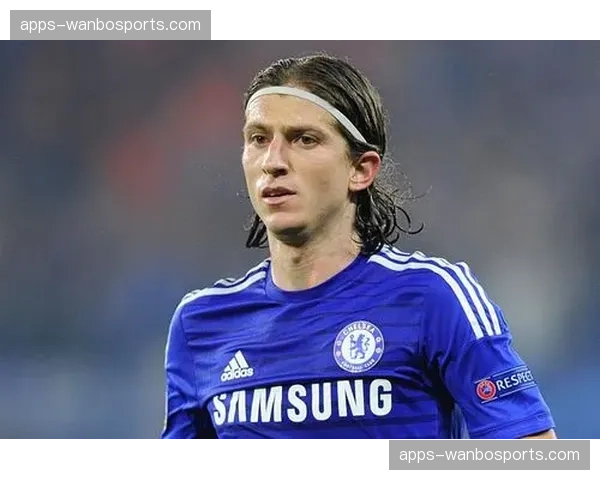 奥萨苏纳小步快跑转会策略 逐步注入年轻血液保持稳定性